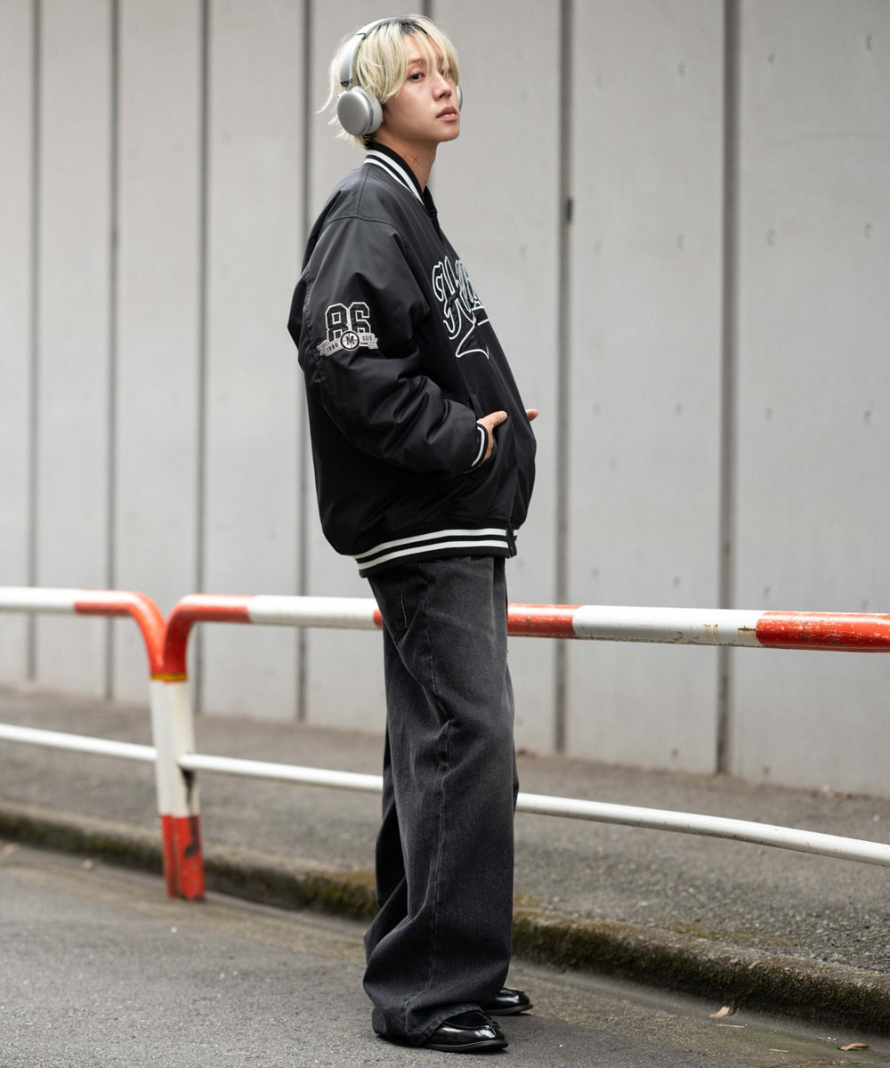 ブラック モデル：175cm L着用