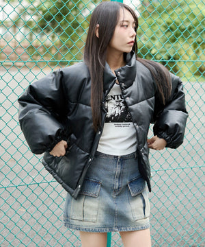 ブラック　モデル：159cm F着用