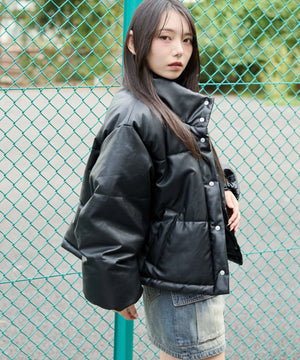 ブラック　モデル：159cm F着用