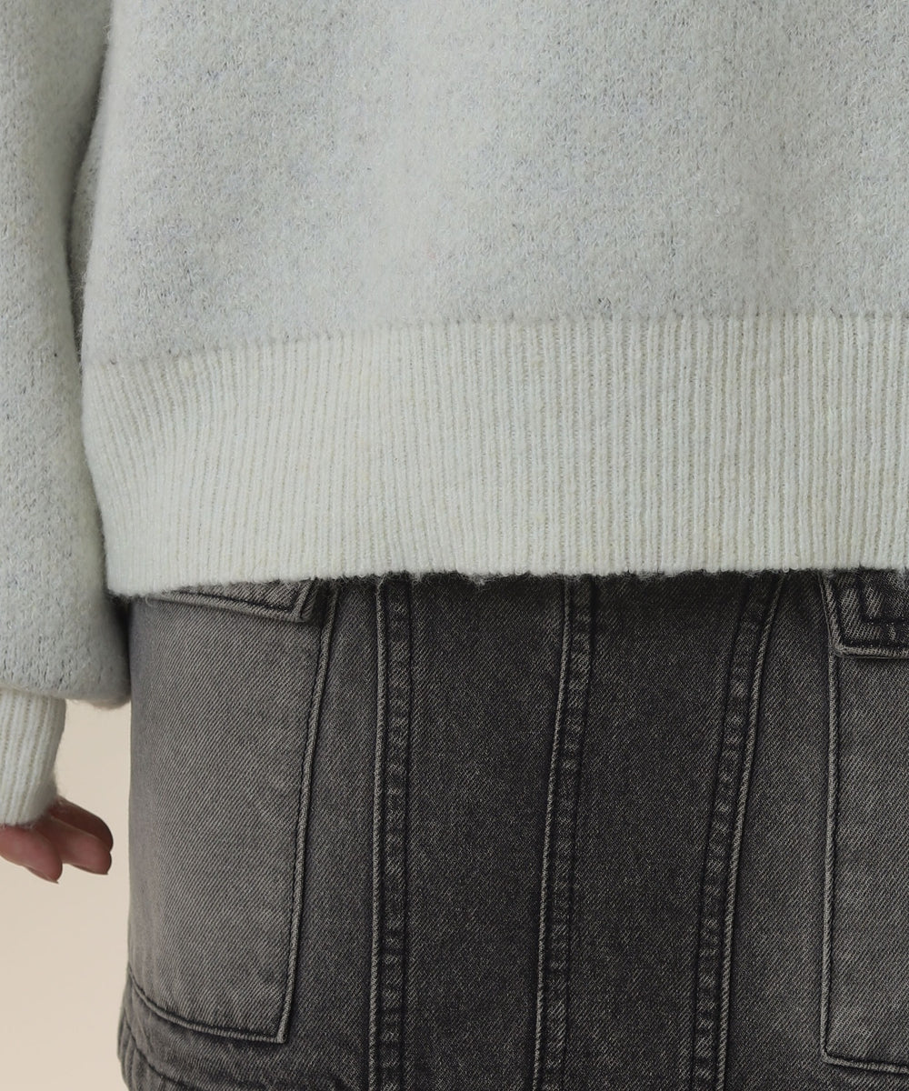 フラッフィーハーフジップニット