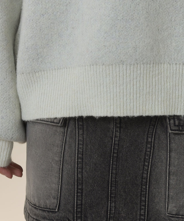 フラッフィーハーフジップニット