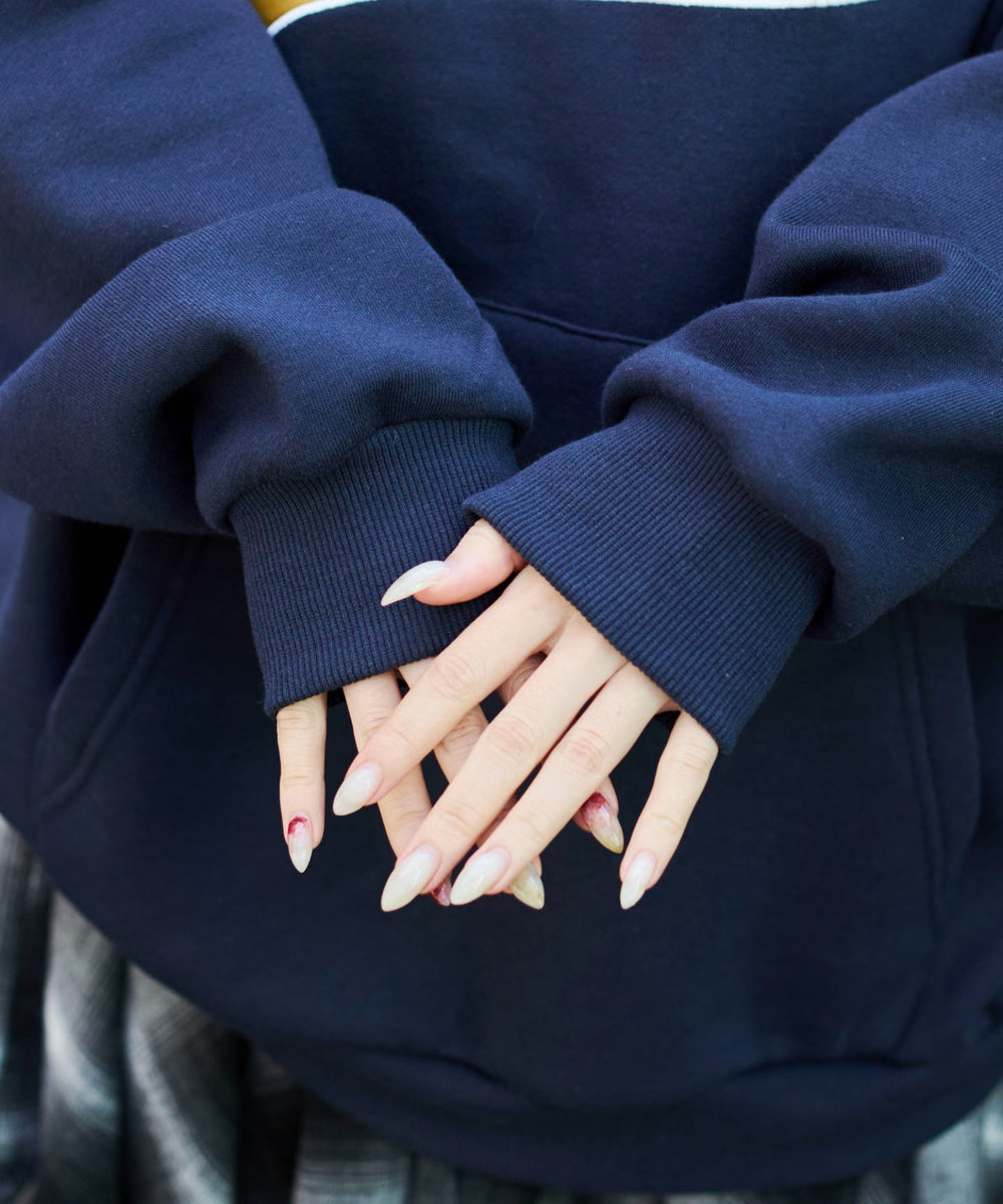 裏起毛グラフィックビッグプルパーカー