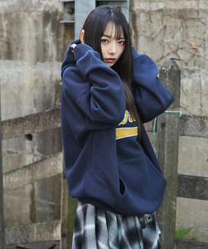 ネイビー　モデル：159cm F着用