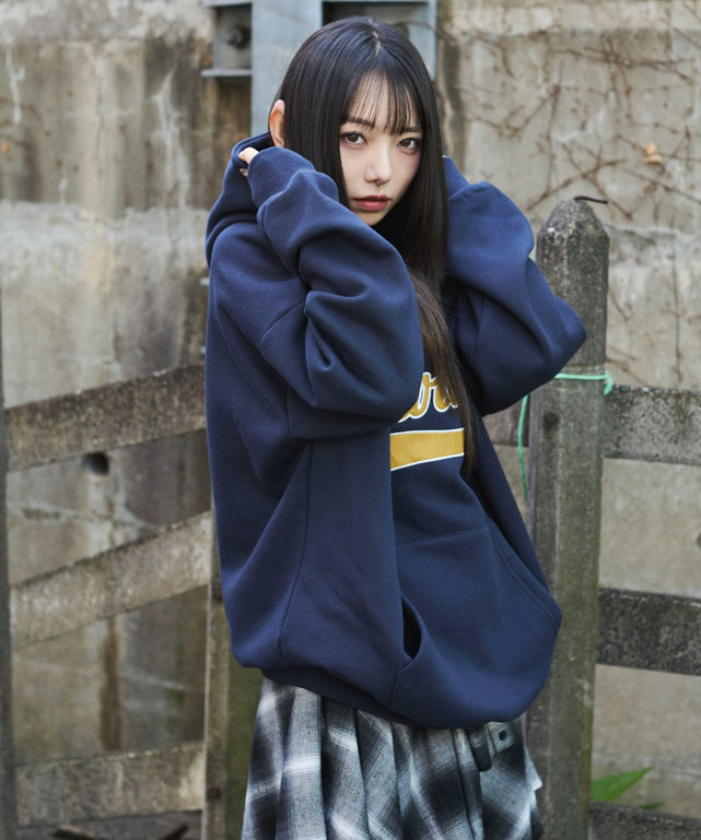 ネイビー　モデル：159cm F着用