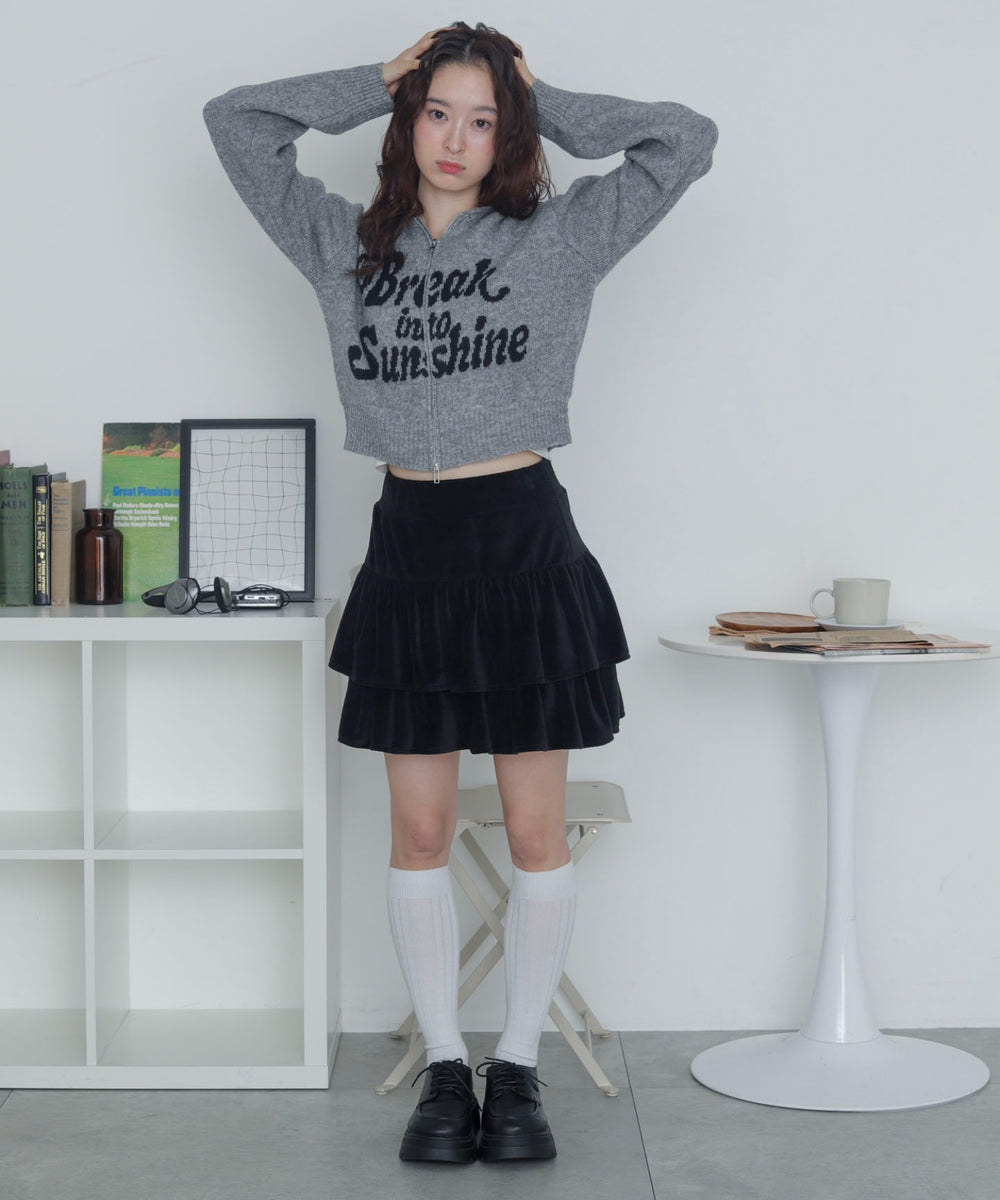 グレー　モデル：163cm F着用