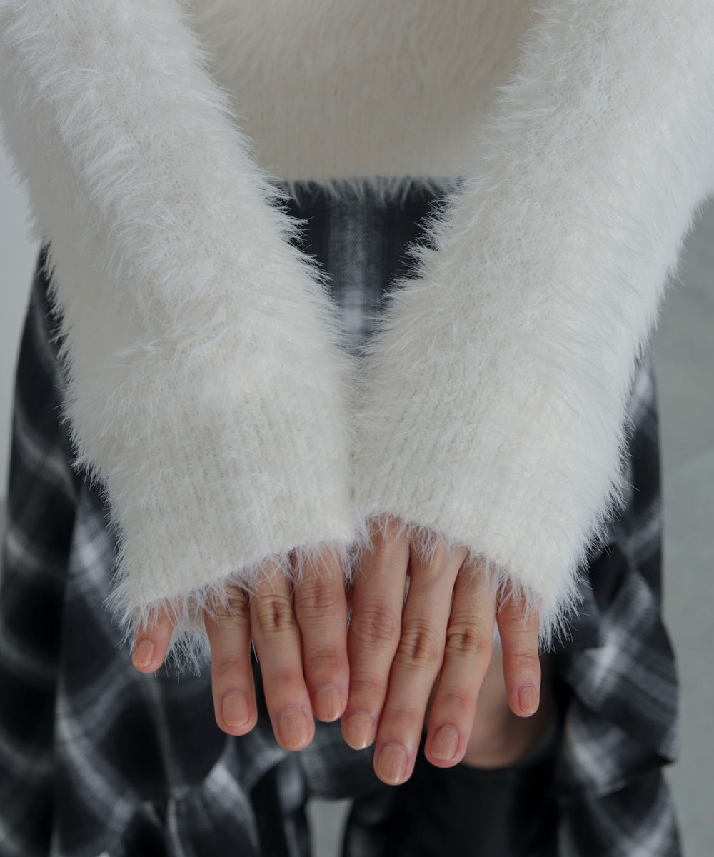 シャギーニットプルオーバー