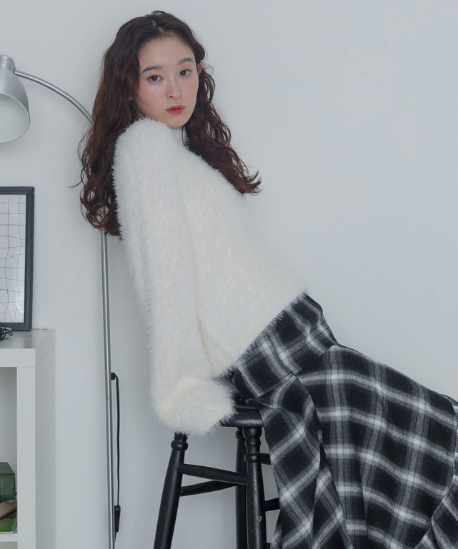 オフホワイト　モデル：163cm F着用