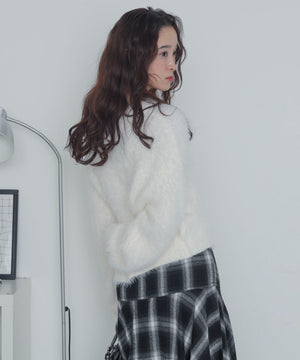 オフホワイト　モデル：163cm F着用