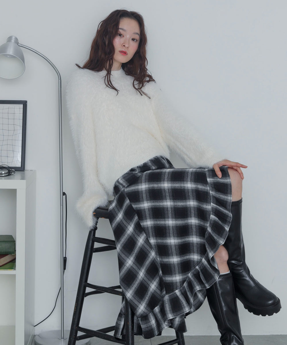 オフホワイト　モデル：163cm F着用