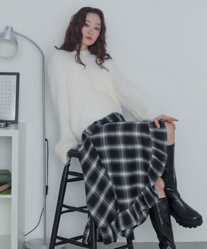 オフホワイト　モデル：163cm F着用