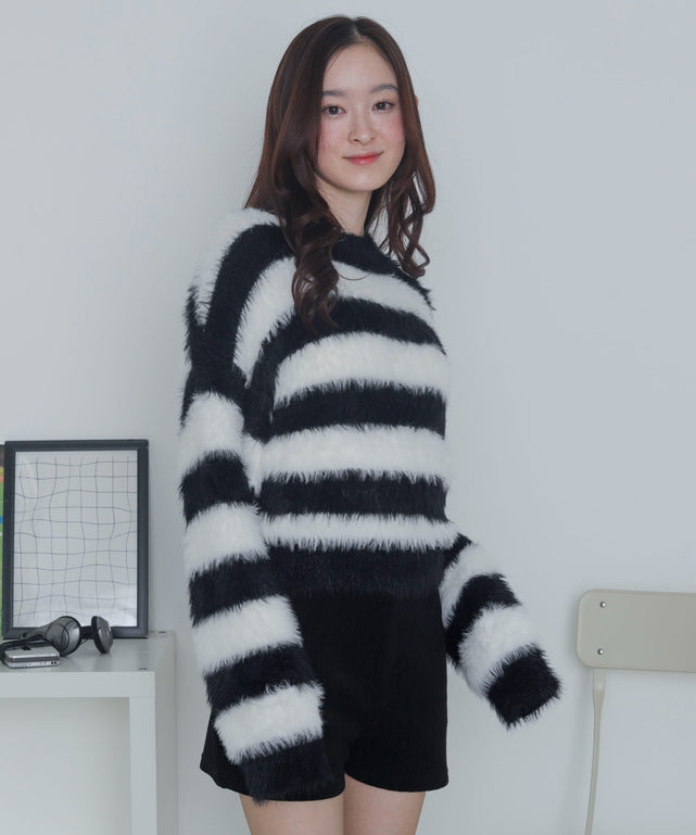 ホワイトボーダー　モデル：163cm F着用