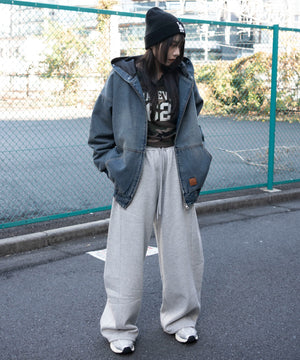 杢グレー　モデル：159cm M着用