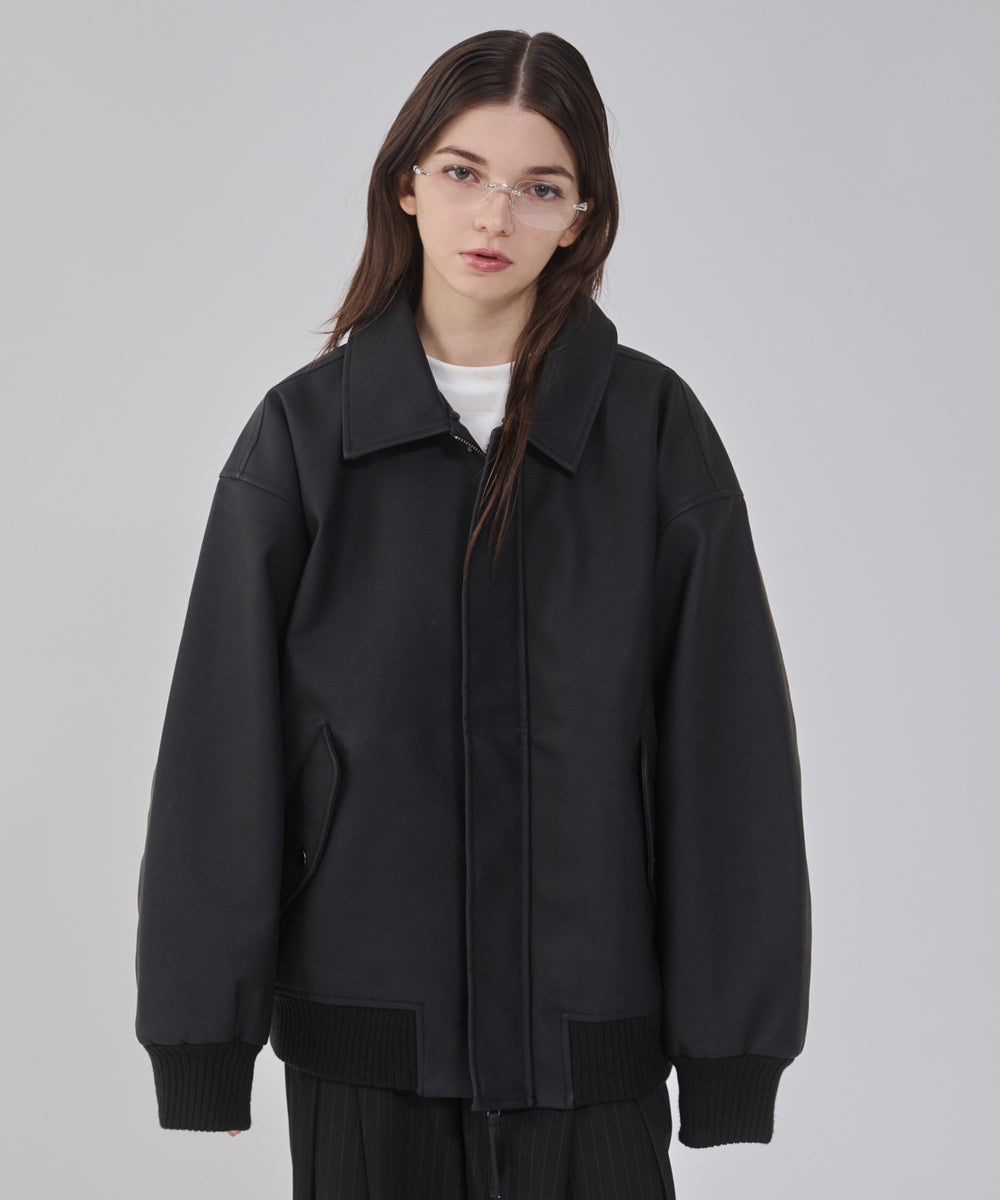 ブラック モデル：162cm L着用