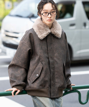 ブラウンソノタ モデル：161cm L着用