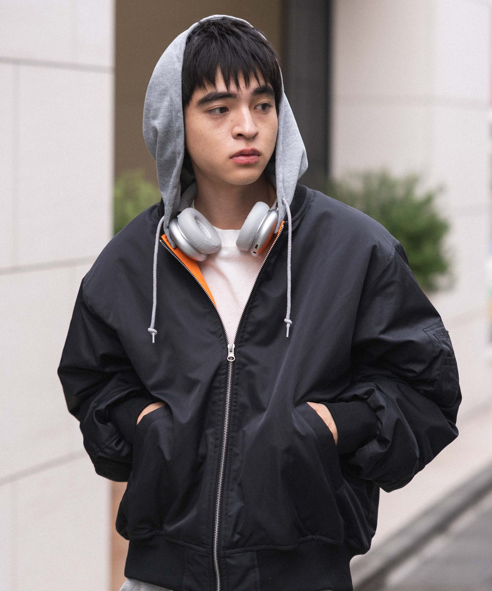 ブラック モデル：180cm L着用