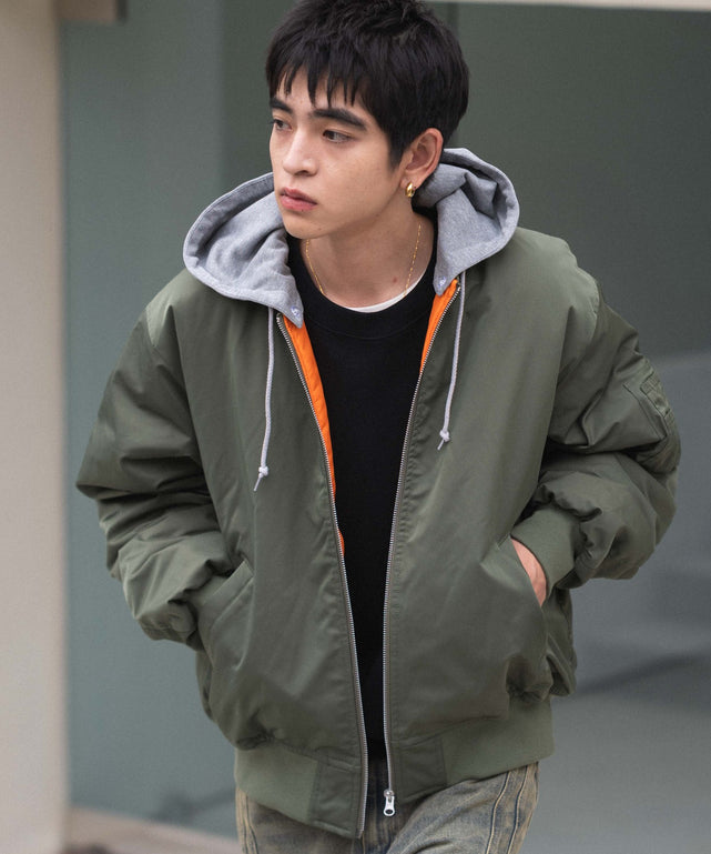 カーキ モデル：180cm L着用カーキ モデル：180cm L着用