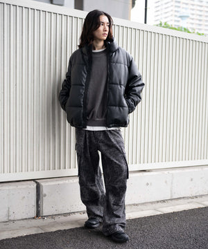 ブラック モデル：175cm L着用