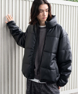 ブラック モデル：175cm L着用