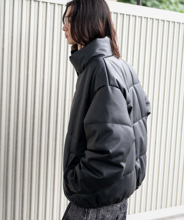 ブラック モデル：175cm L着用