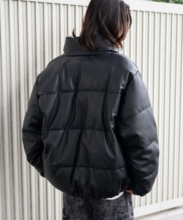 ブラック モデル：175cm L着用