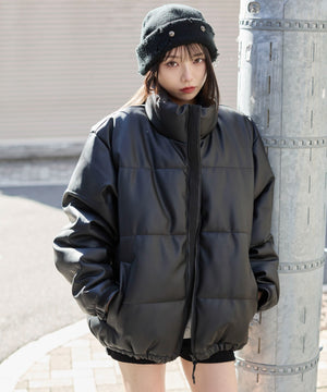 ブラック　モデル：159cm L着用