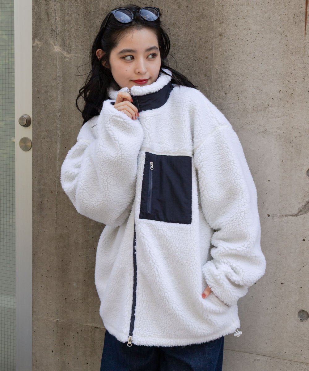 オフホワイト モデル：160cm L着用