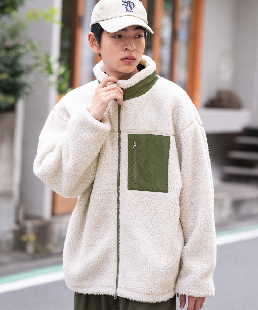 ベージュ モデル：180cm L着用