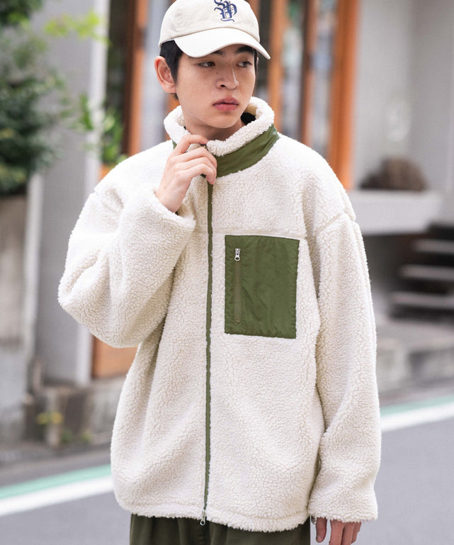 ベージュ モデル：180cm L着用