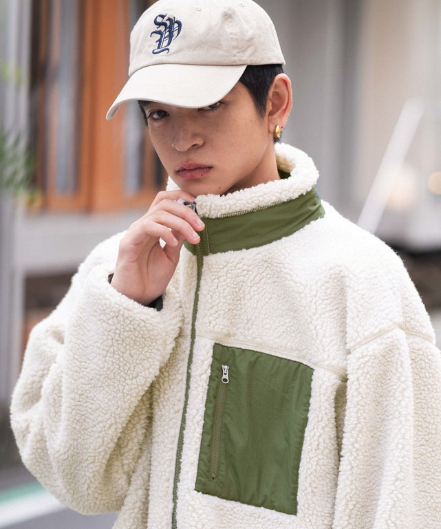 ベージュ モデル：180cm L着用