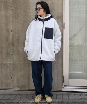 オフホワイト モデル：160cm L着用