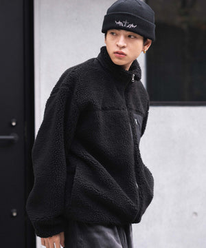 ブラック モデル：180cm L着用