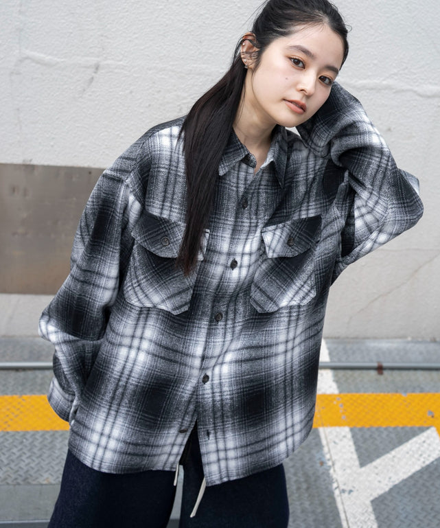 ヘビーネルチェックシャツ（LS）/柄１　モデル：161cm M着用