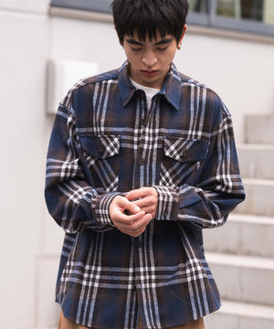 柄3 モデル：180cm L着用