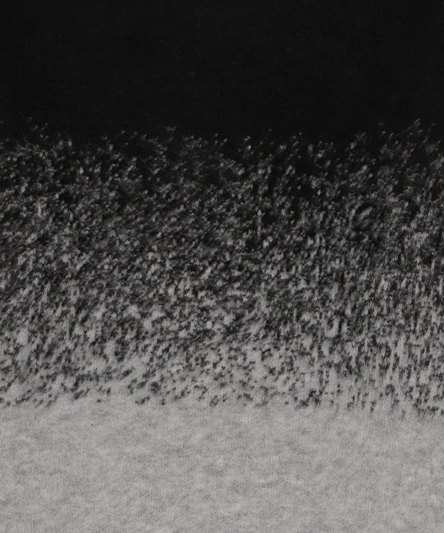 ファジーグラデーションプルオーバー