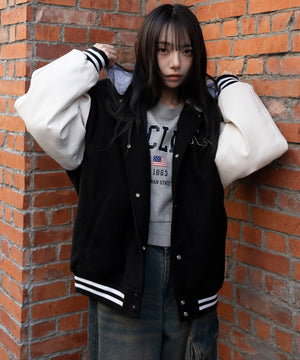 ブラック　モデル：159cm F着用