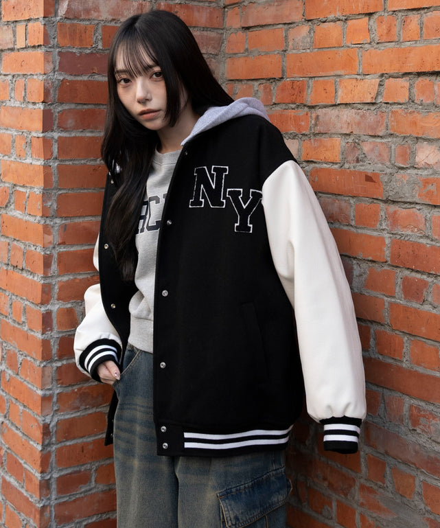 ブラック　モデル：159cm F着用