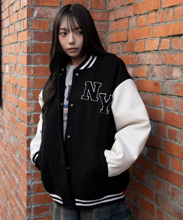 ブラック　モデル：159cm F着用