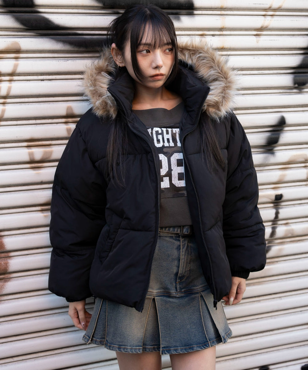 ブラック　モデル：159cm M着用