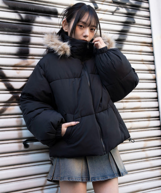 ブラック　モデル：159cm M着用