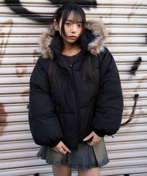 ブラック　モデル：159cm M着用