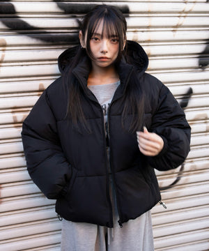 ブラック　モデル：159cm M着用