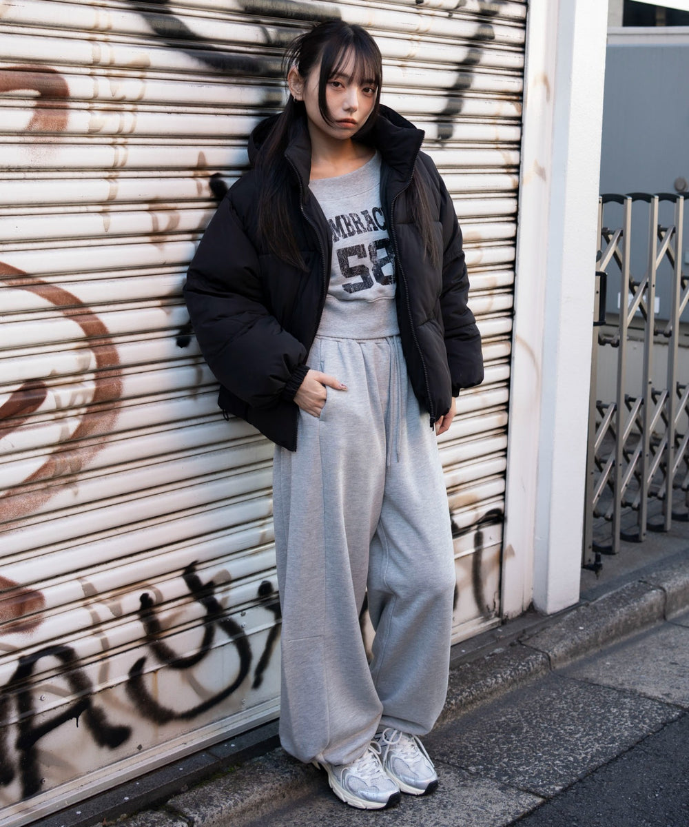 ブラック　モデル：159cm M着用