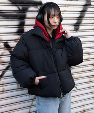 ブラック　モデル：159cm M着用