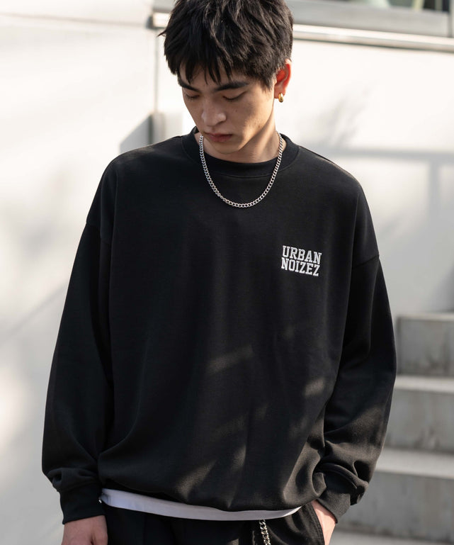 ブラック モデル：180cm L着用