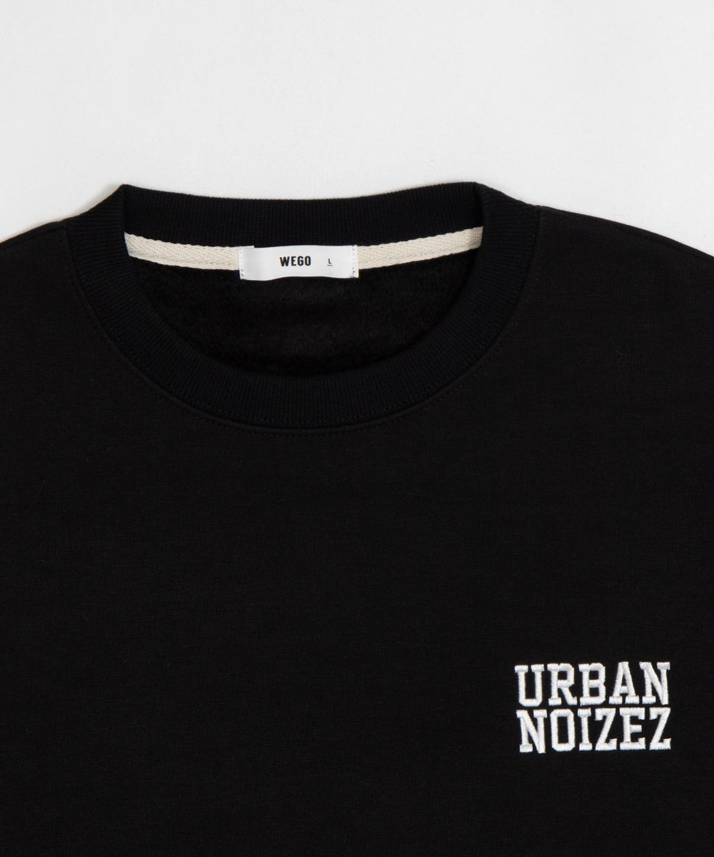 アクセ付き裏シャギーグラフィックプルオーバー