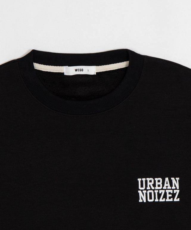 アクセ付き裏シャギーグラフィックプルオーバー