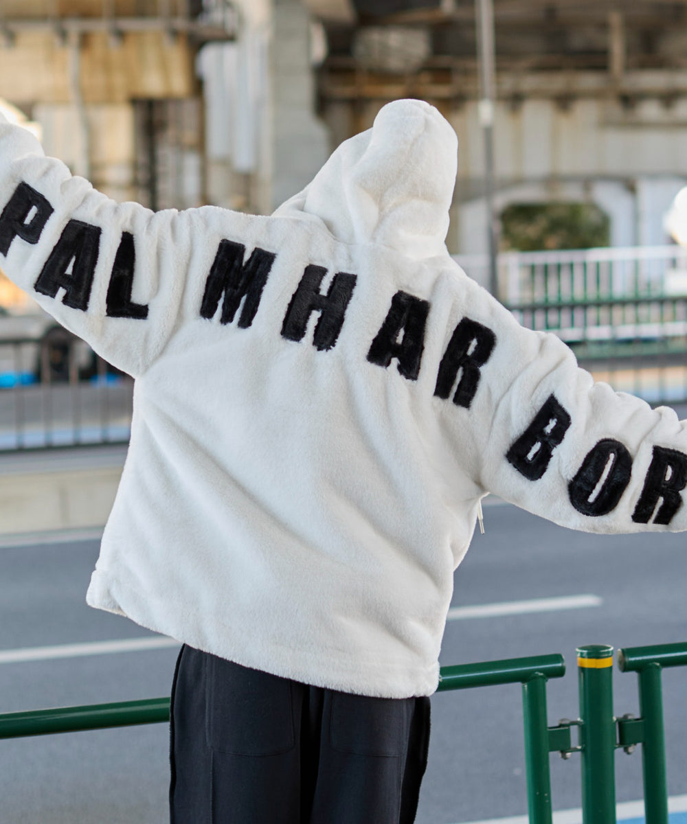 ホワイト モデル：175cm L着用