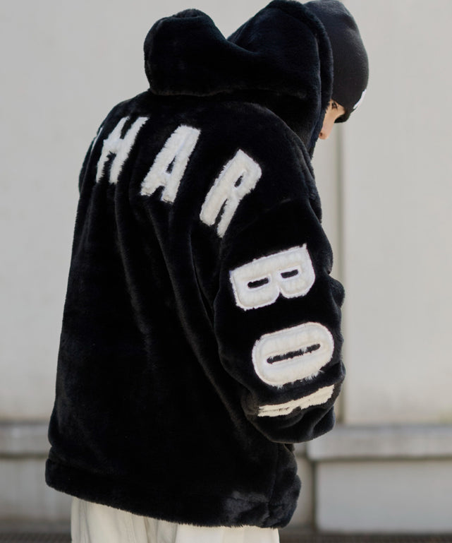 ブラック モデル：175cm L着用