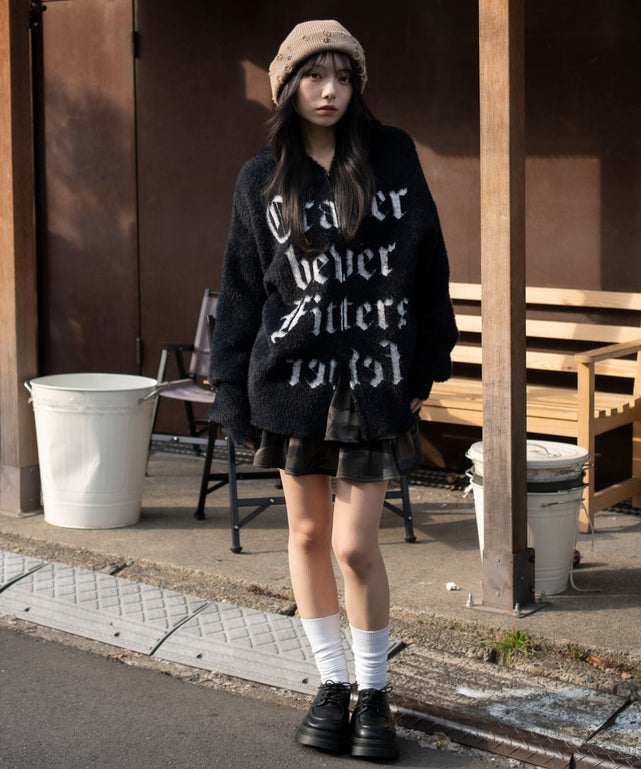 ブラック　モデル：159cm L着用