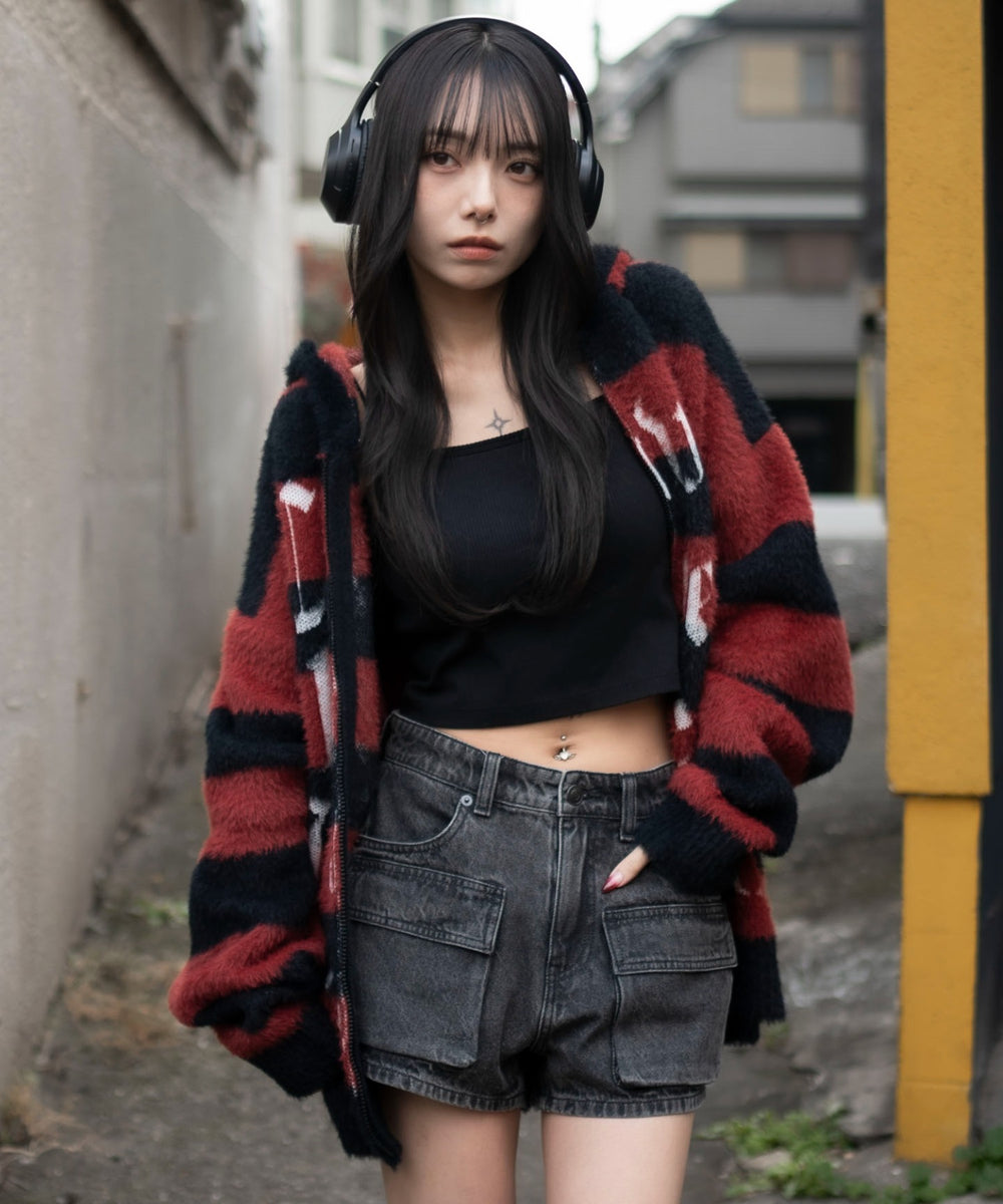 レッドボーダー　モデル：159cm L着用